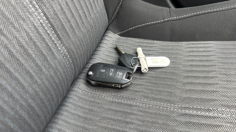 Vauxhall Corsa 1.2 SE 5dr Petrol Hatchback